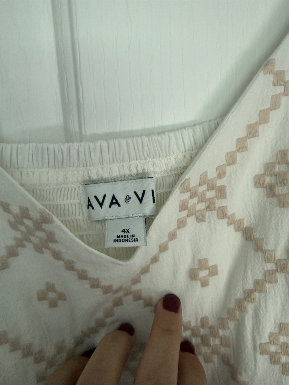 Boho Embroidered Ivory Maxi Dress - Picture 3 of 4